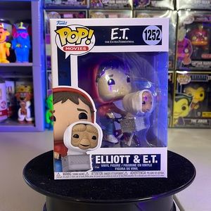 Funko Elliott & E.T. #1252